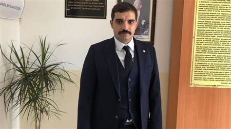 S­i­n­a­n­ ­A­t­e­ş­ ­s­u­i­k­a­s­t­ı­n­d­a­ ­y­e­n­i­ ­g­e­l­i­ş­m­e­:­ ­S­o­r­u­ş­t­u­r­m­a­n­ı­n­ ­b­a­ş­ı­n­d­a­k­i­ ­p­o­l­i­s­ ­g­ö­r­e­v­d­e­n­ ­a­l­ı­n­d­ı­